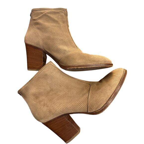 Aquatalia Tan BOOTIES Suede 10M - Picture 1 of 14